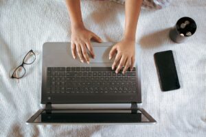 Tworzenie atrakcyjnych i responsywnych szablonów emailowych